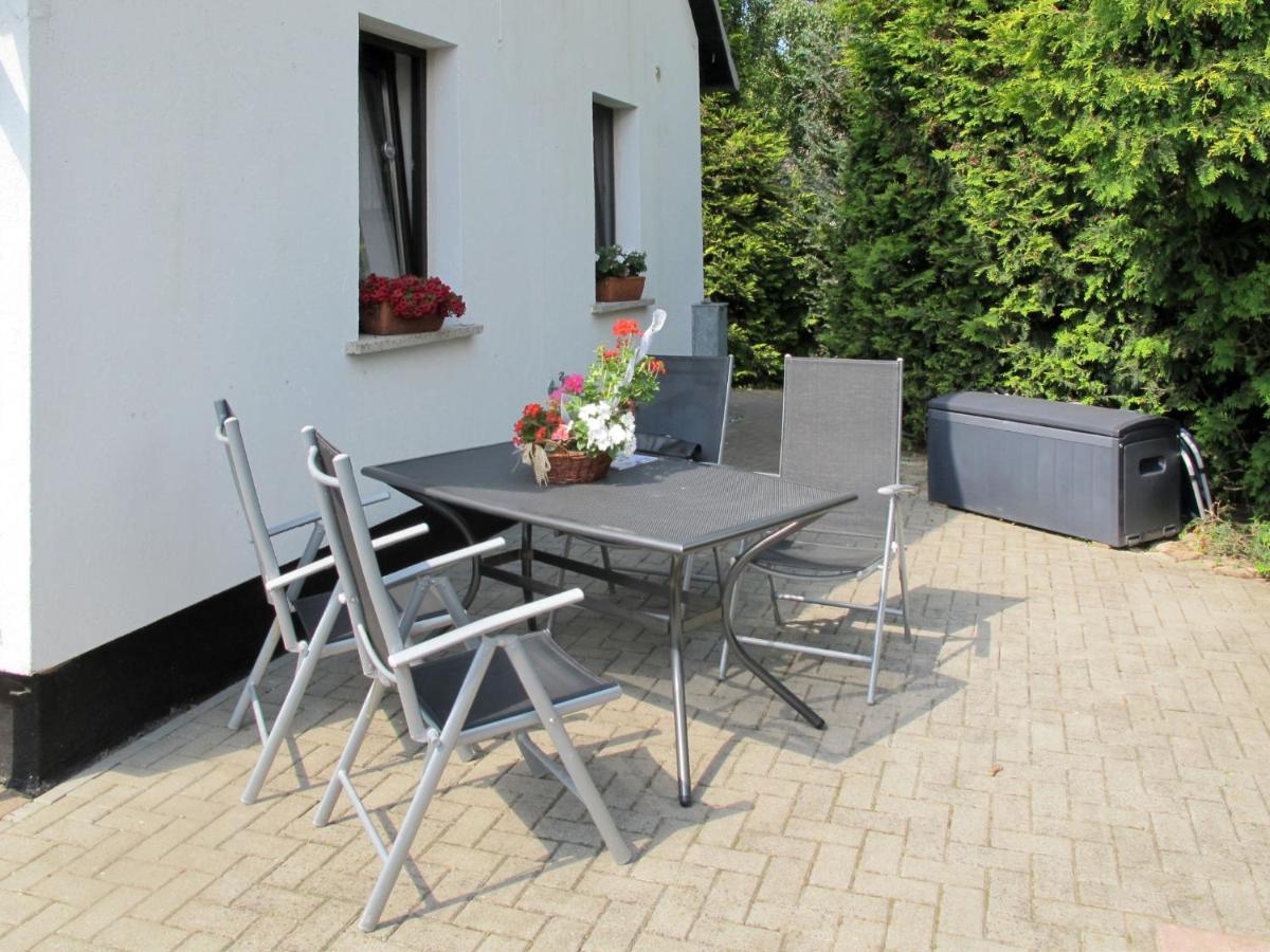 Holiday Home Jutta Trent Bagian luar foto